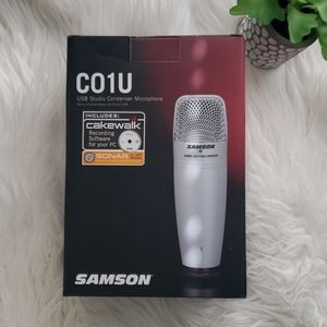 Samson C01U USB Studio Condenser Microphone